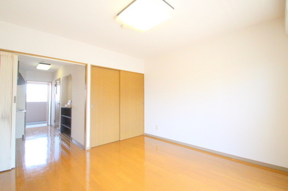 スカーレットハイム