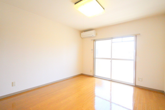 スカーレットハイム