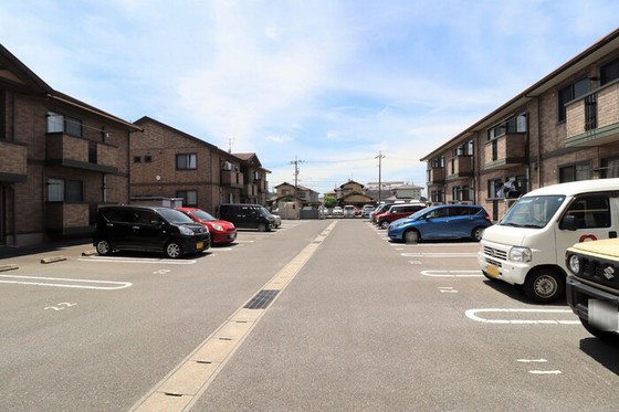 アルファーム B棟