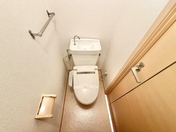 ホワイトメゾン東新町