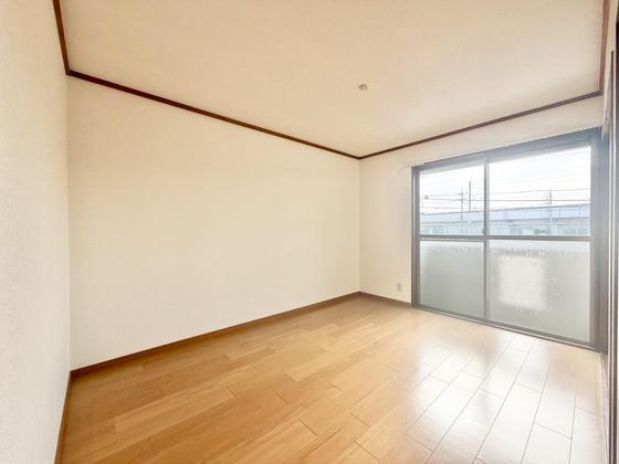 ホワイトメゾン東新町