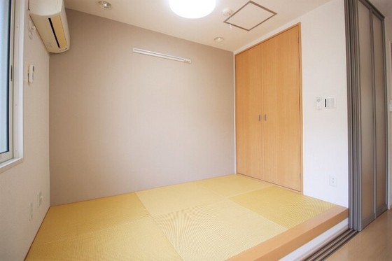 グランドソレイユ A棟