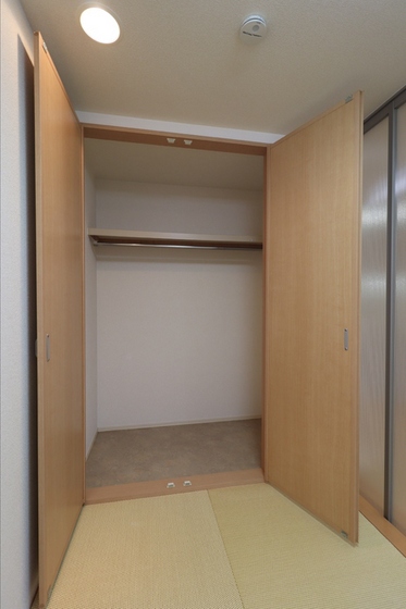 グランドソレイユ A棟