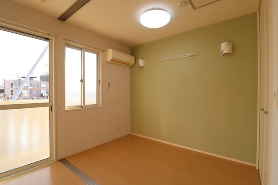 グランドソレイユ A棟