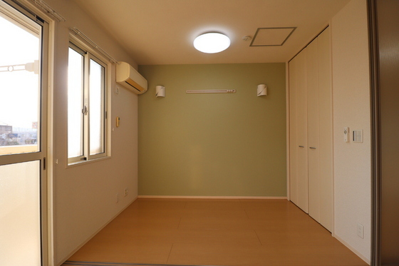 グランドソレイユ A棟