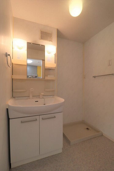 グランドソレイユ A棟