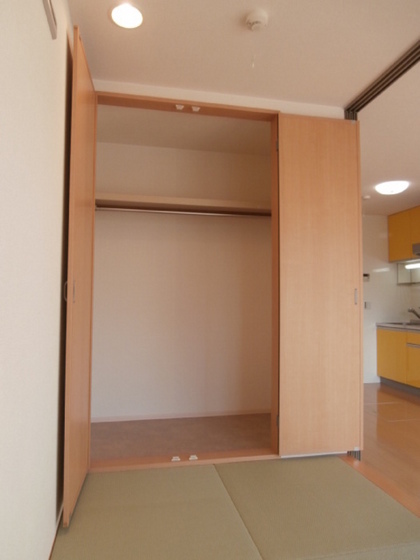 グランドソレイユ A棟