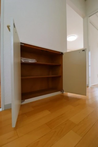 カーディナル辰巳 A棟