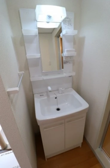 カーディナル辰巳 A棟