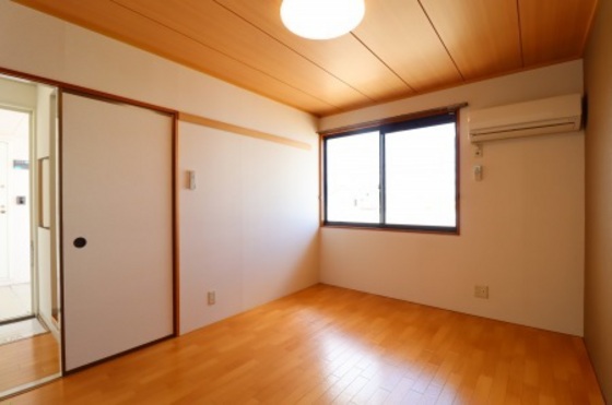 カーディナル辰巳 A棟