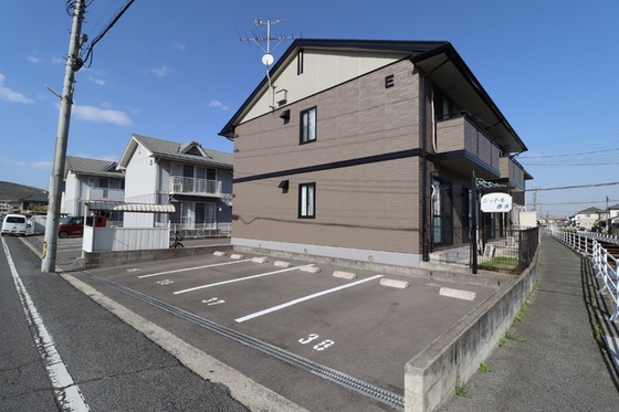 シャトル春水 E棟