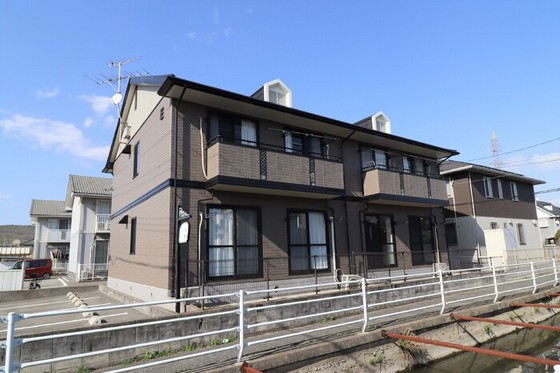 シャトル春水 E棟