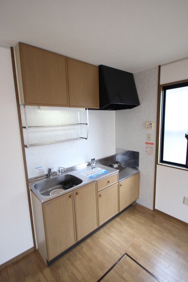 シャトル春水 E棟