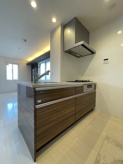 メゾンモンレーヴ