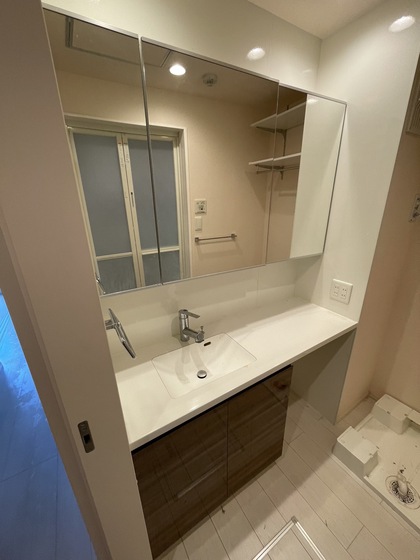 メゾンモンレーヴ