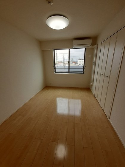 プレジール冨士