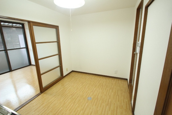 ライブオークサカモト