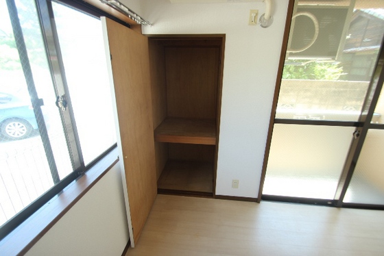 ライブオークサカモト