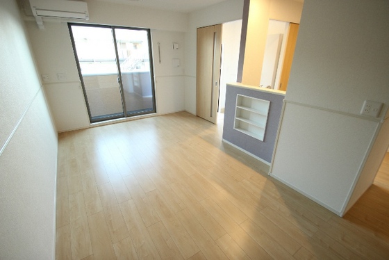 アプローズ坪井 B