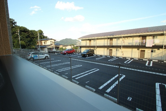 アプローズ坪井 B