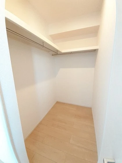 コンフォータス