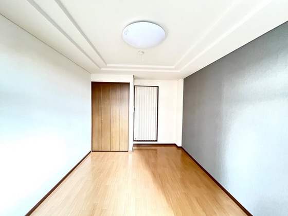 メゾンひまわり