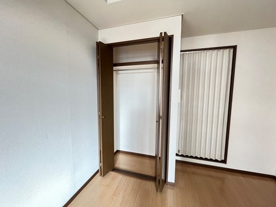 メゾンひまわり