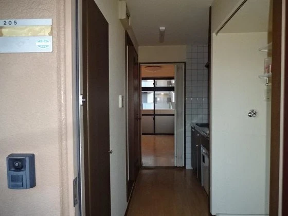 メゾンひまわり