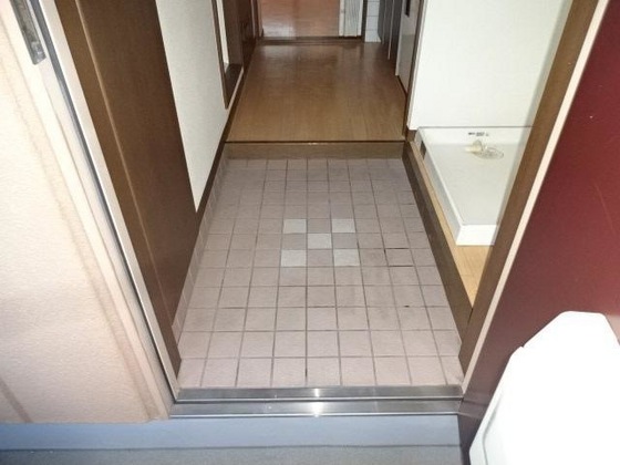 メゾンひまわり