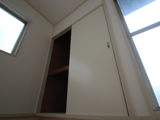 ブルックス駅前