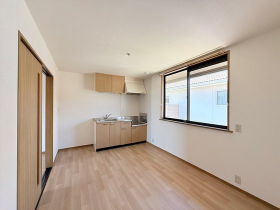 パインパレス B