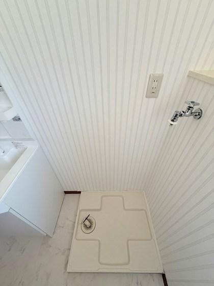 パインパレス B