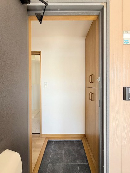 パインパレス B