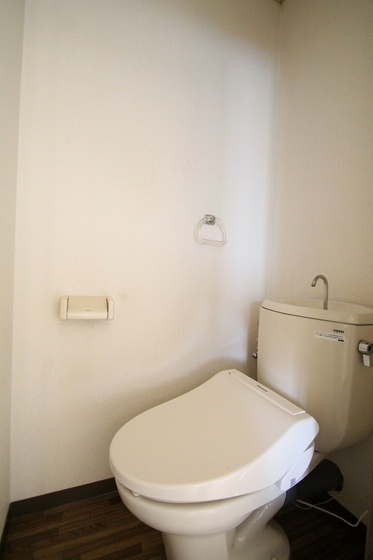 ニューハウン D棟