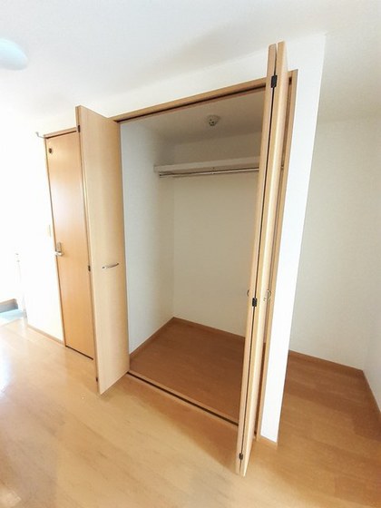 ニューメゾン森安