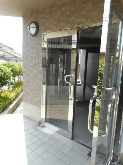 ニューメゾン森安