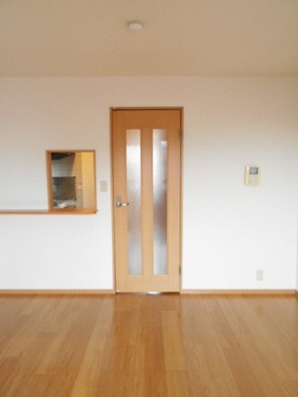 ニューメゾン森安