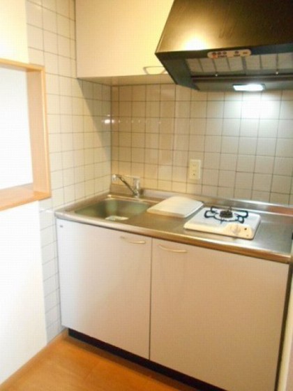 ニューメゾン森安