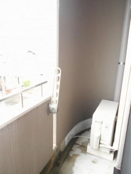 ニューメゾン森安