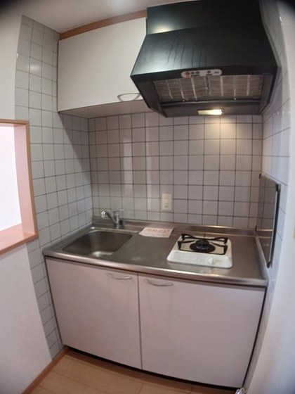 ニューメゾン森安