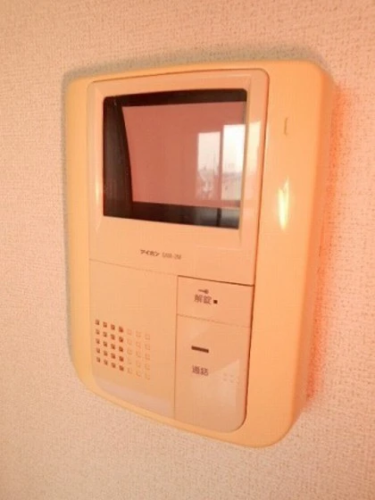 ニューメゾン森安