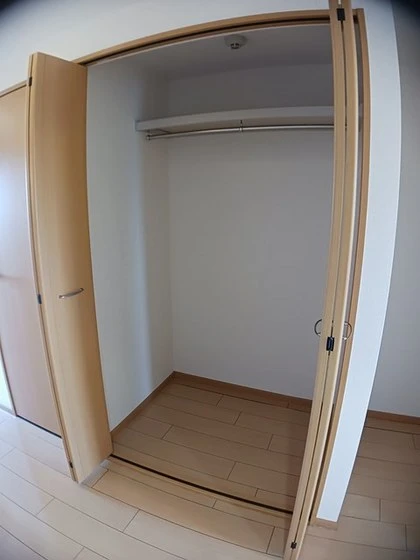 ニューメゾン森安