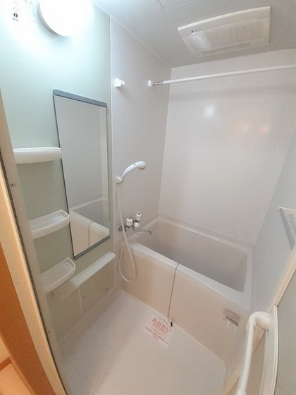 ニューメゾン森安