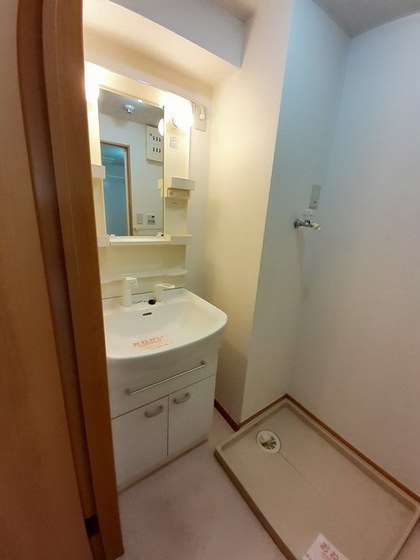 ニューメゾン森安