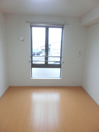 サニーメゾン弐番館