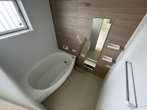 PLEIN SOLEIL 庚午北