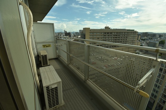 ファミールタワープラザ岡山イーストタワー