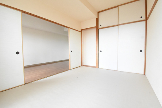 ファミールタワープラザ岡山イーストタワー