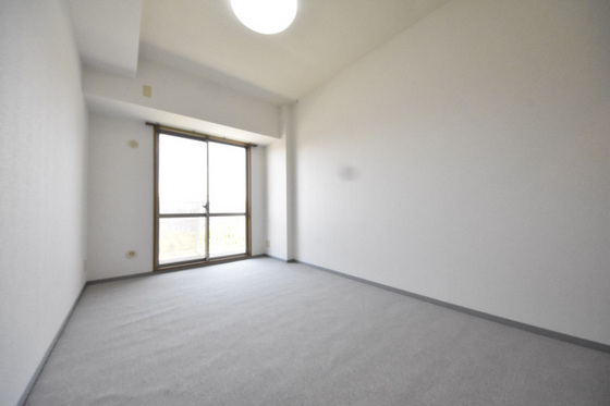 ファミールタワープラザ岡山イーストタワー