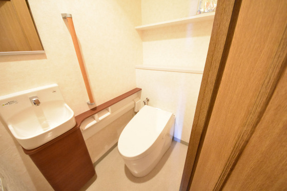 ファミールタワープラザ岡山イーストタワー